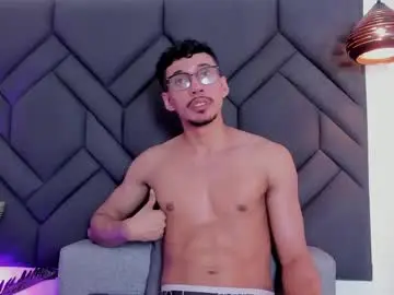 Chaturbate Sex Cam of philip_collins