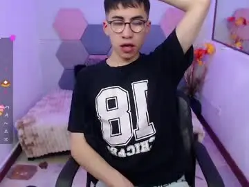 Chaturbate Live Porn of andy_norton