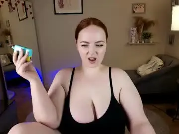Chaturbate Nude Webcam of misha_the_createrr