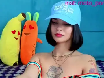 Chaturbate Live Sex Cam of moto_ponchik