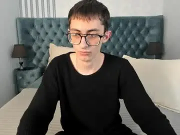 Chaturbate Free Live Porn of ronbevs
