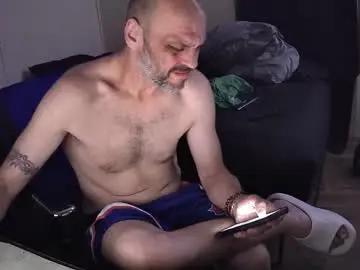 Chaturbate Live Sex Cam of muffdiver718