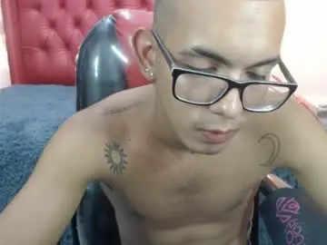 Chaturbate Sex Chat of maximiliano_hotdevil