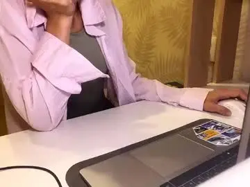 Chaturbate Sex Cam of kris_liss
