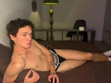 Chaturbate Free Live Porn of xavier_200