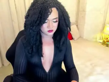 Chaturbate Sex Cam of aliyahhugecock