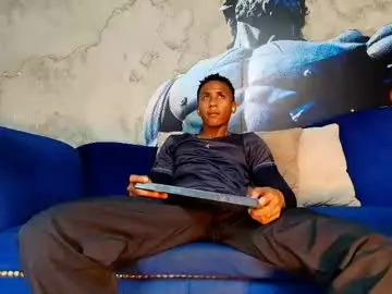 Chaturbate Adult Webcams of ethan_fox11