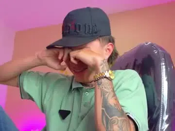 Chaturbate Live Sex Cam of nascary_fox