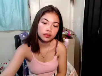 Chaturbate Live Porn of im_yoursweetnadinexx