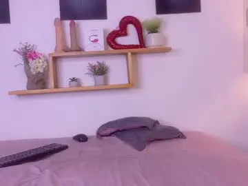 Chaturbate Live Sex of nairagold_