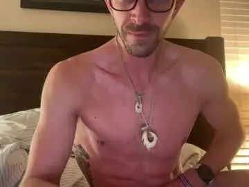 Chaturbate Adult Video Chat of hungrunner24
