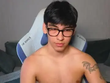 Chaturbate Live Porn of chem1ko