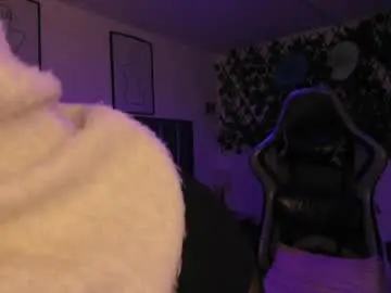 Chaturbate Live Porn of kitty_gang
