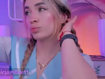 Chaturbate Nude Webcam of alejamillan1