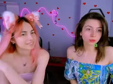 Chaturbate Live Sex Cam of kitniss_dreamy