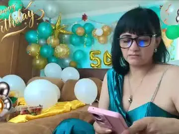 Chaturbate Best live sex cam show of isabeel_sofia01