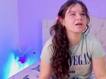 Chaturbate Best live sex cam show of crisstal_7