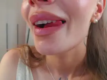 Chaturbate Best live sex cam show of lunaticabae