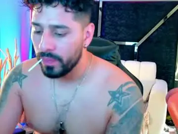 Chaturbate Live Porn of ostin_big21