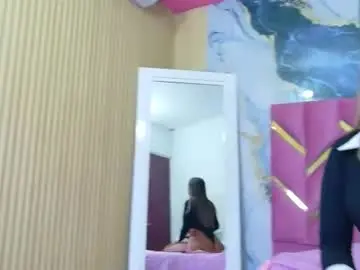 Chaturbate Live Porn of testingdaddyy