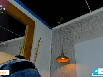 Chaturbate Live Sex Cam of faceofbabyyy