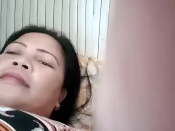 Chaturbate Watch Live Sex Cams of yadly143