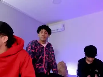 Chaturbate Live Sex of handsomeboys19