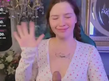 Chaturbate Adult Video Chat of marrymilash