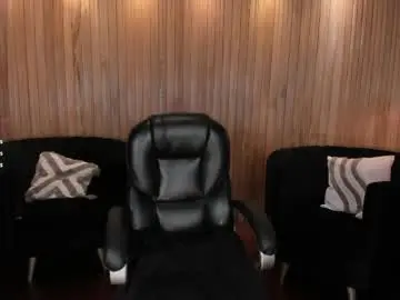 Chaturbate Best Webcam of mialaurence_