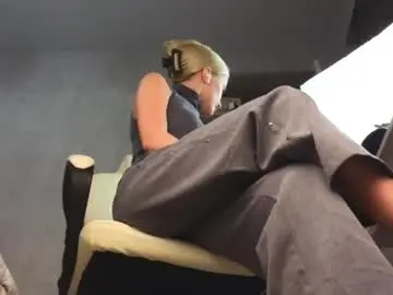 Chaturbate Free Porn Cam of marietta__castro