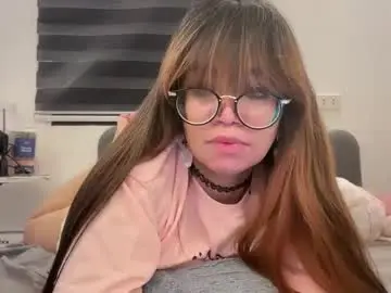 Chaturbate Adult Video Chat of pinkyrosexx