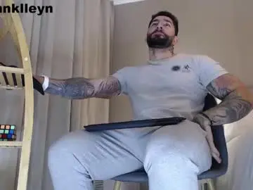 Chaturbate Watch Live Sex Cams of johnklleyn