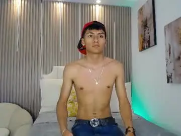 Chaturbate Live Sex of adrianstark_