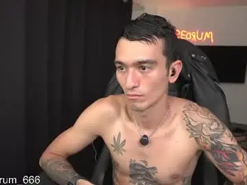 Chaturbate Free Live Porn of redrum_696