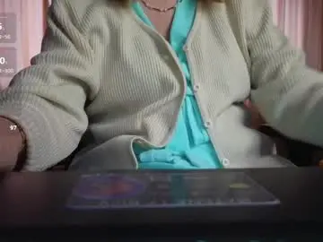 Chaturbate Adult Webcams of lyboff72