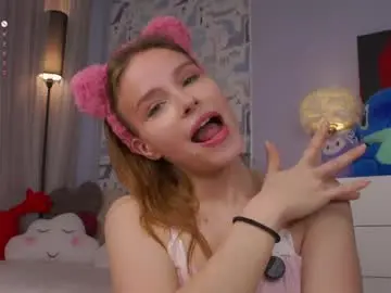 Chaturbate Best live sex cam show of sheliamuyres