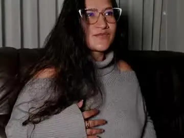 Chaturbate Live Sex Cam of deesseluxure_