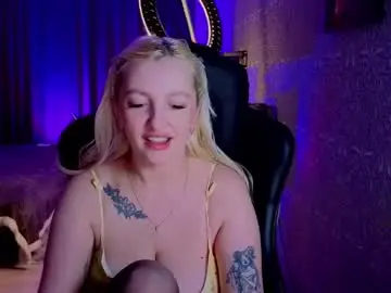 Chaturbate Adult Webcams of evavibe