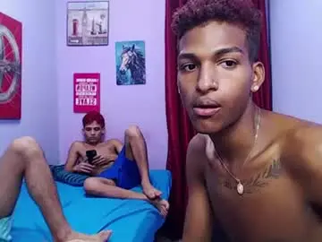 Chaturbate Live Sex Cam of fuck_destroy
