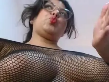 Chaturbate Free Porn Cam of kiara2022