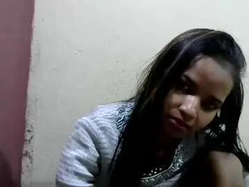 Chaturbate Nude Webcam of luna_cherry0