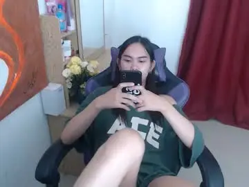 Chaturbate Watch Live Sex Cams of emily_xo143
