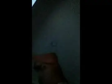 Chaturbate Live Sex Cam of waltherfeet_