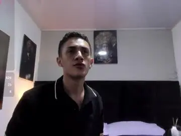 Chaturbate Adult Webcam of adam_walker_1