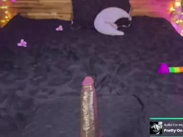 Chaturbate Adult Webcam of kellycakemeow