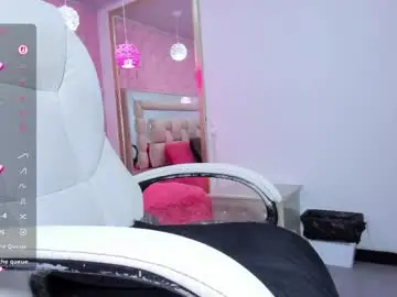 Chaturbate Live Sex Cam of _laaura_