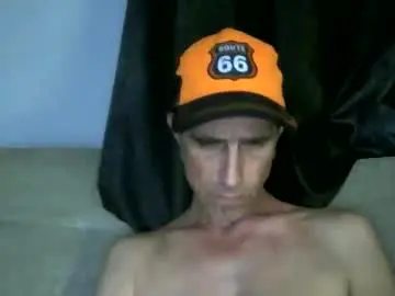 Chaturbate Live Porn of fouraide42