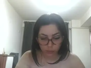 Chaturbate Adult Webcams of prettyjulliette