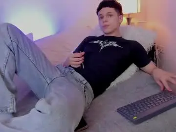 Chaturbate Free Live Porn of mykelcano