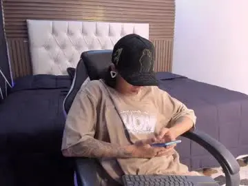 Chaturbate Free Live Porn of maxigarcia_